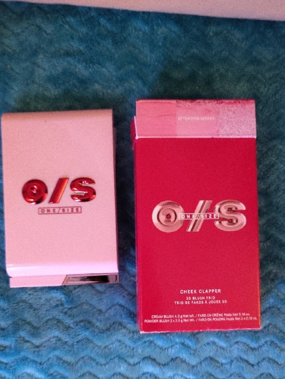 ONE/SIZE Cheek Clapper 3D Blush Trio - Red Box